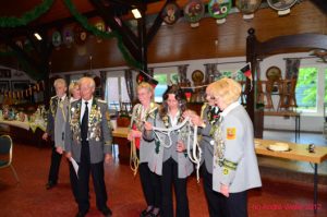 Damenköniginschießen 2012 – historisches Vereinsfoto 32