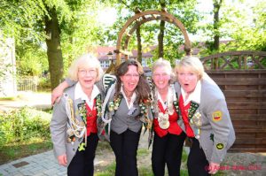 Damenköniginschießen 2012 – historisches Vereinsfoto 38