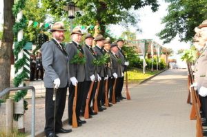 Schützenfest mit Freunden 2013 – historisches Vereinsfoto 8