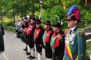 Schützenfest mit Freunden 2013 – historisches Vereinsfoto 11